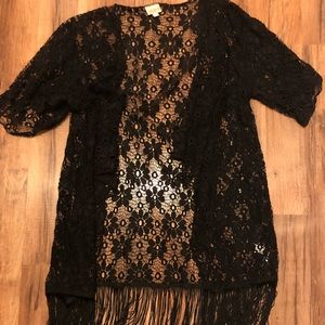 Lularoe black lace Monroe Fringe Kimono